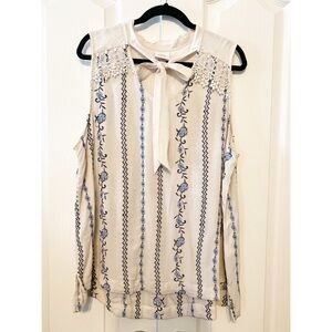Knox Rose blouse size XXL floral cream and blue